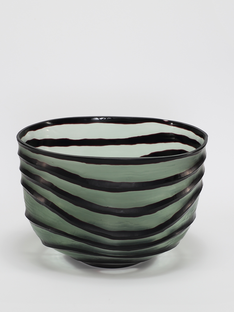 Linea Bowl Mouth blown, hand etched and hand finished glass bowl